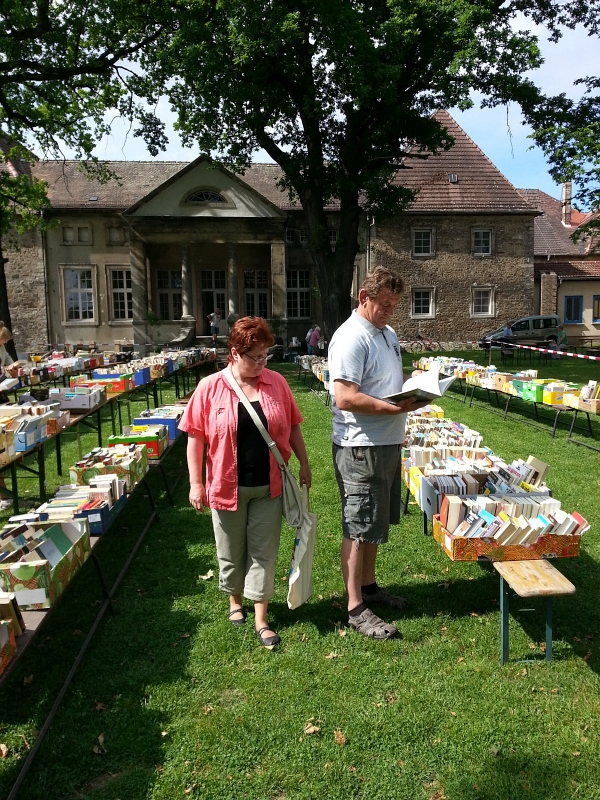 2014-05-25_5. Burgwerbener Buechermarkt_05.jpg